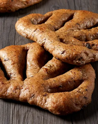 Fougasse Olives Pesto