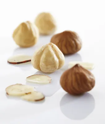 Noisettes brutes concassées